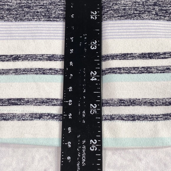 LULULEMON Size 6 Cool Racerback Groovy Stripe Static Wave Cadet Blue Tank Top - Picture 5 of 11